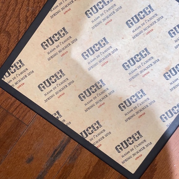 NWT authentic red Gucci scarf - Picture 2 of 5